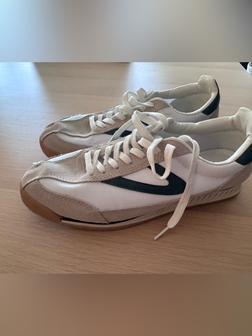 Tretorn White, Beige & Black Retro Runner Sneakers